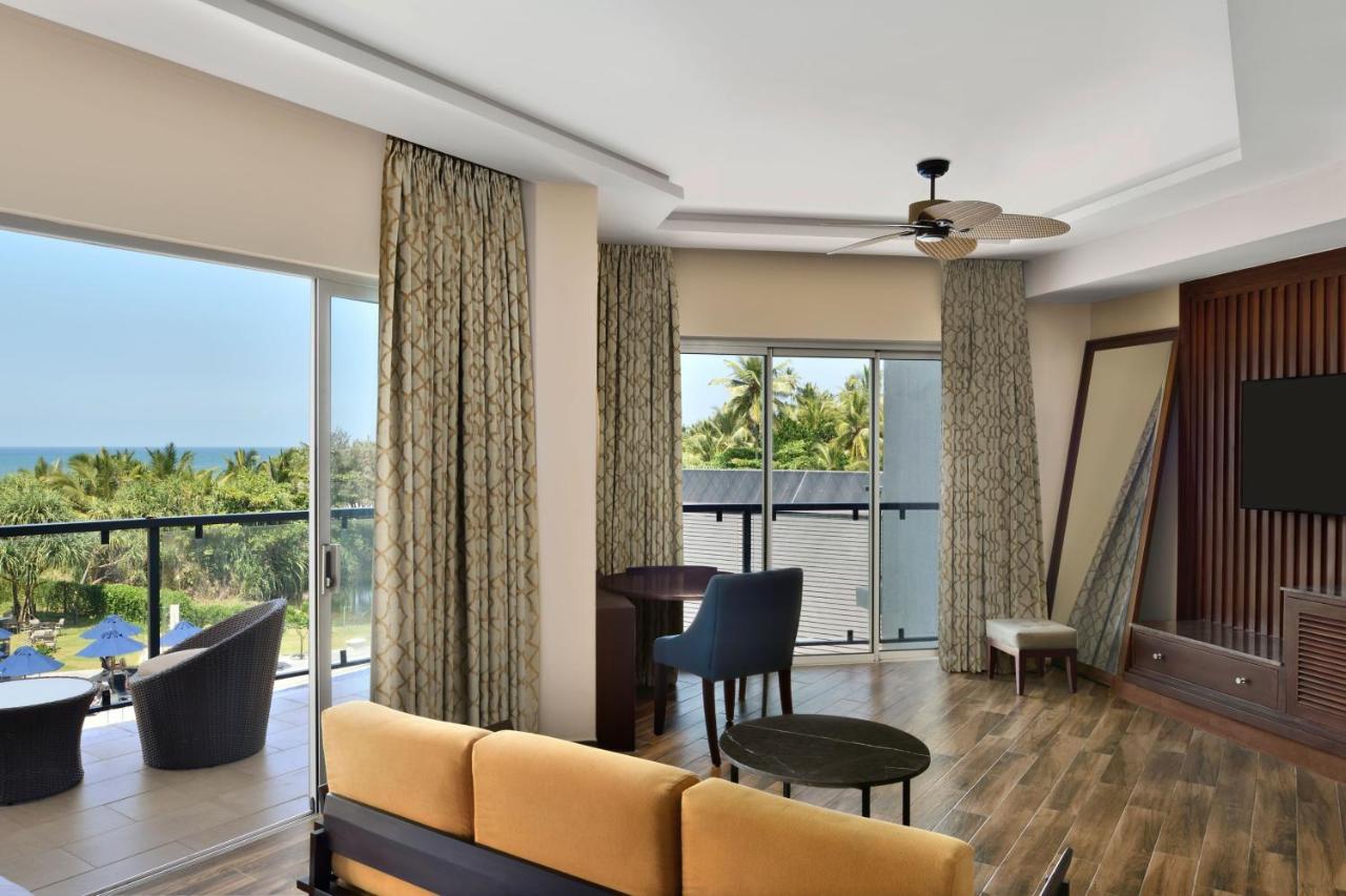Sheraton Kosgoda Turtle Beach Resort Bagian luar foto