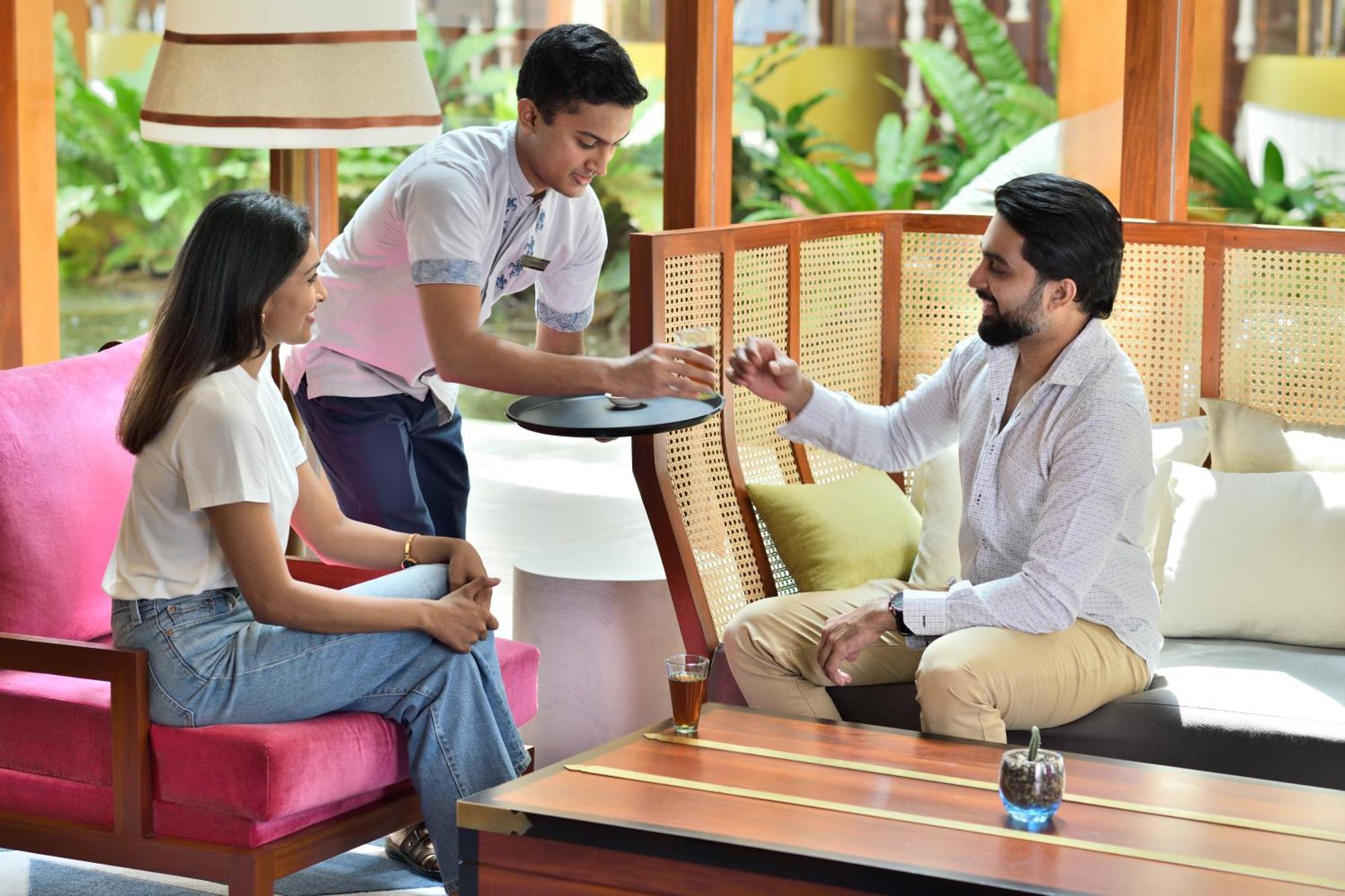 Sheraton Kosgoda Turtle Beach Resort Bagian luar foto